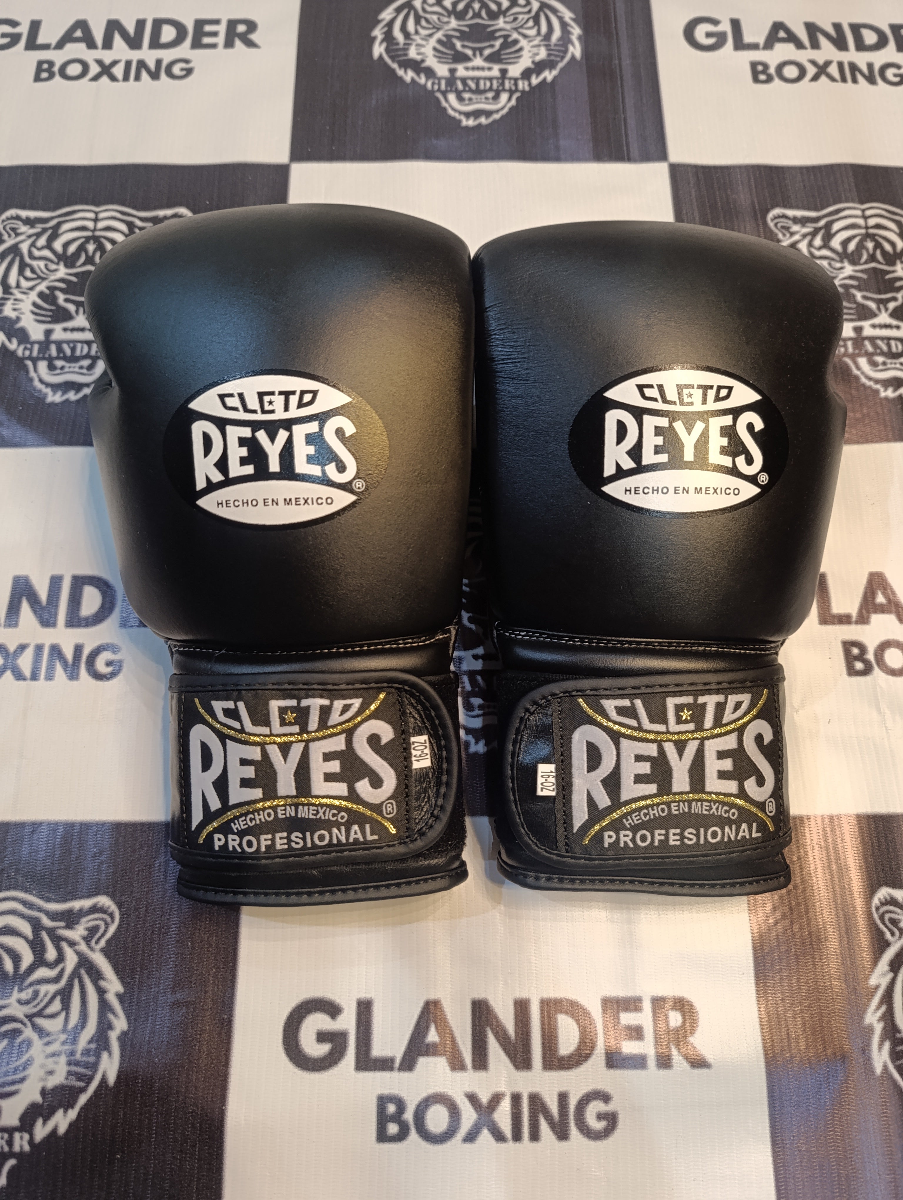 Custom Handmade Black Pro Elite Boxing Gloves | Cleto Reyes | Personalise your name | 100% Pure Leather | Best Choice for Fighters