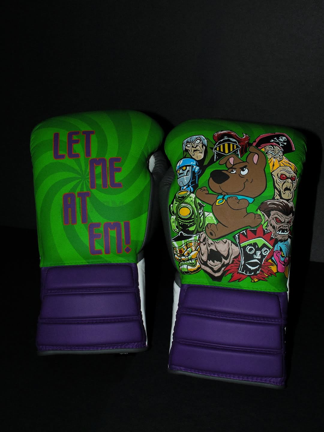CUSTOM SPARRING KIT - SCRAPPY DOO DESING ANIMATED - GENUINE LEATHER