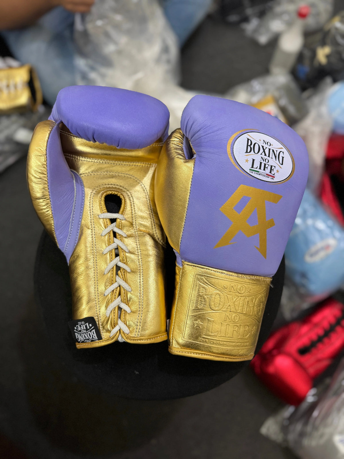 NO BOXING NO LIFE MATTE LIGHT PURPLE & GOLD BOXING KIT