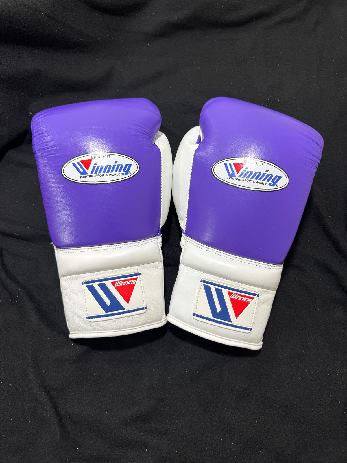 Winning Purple & White Boxing Gloves