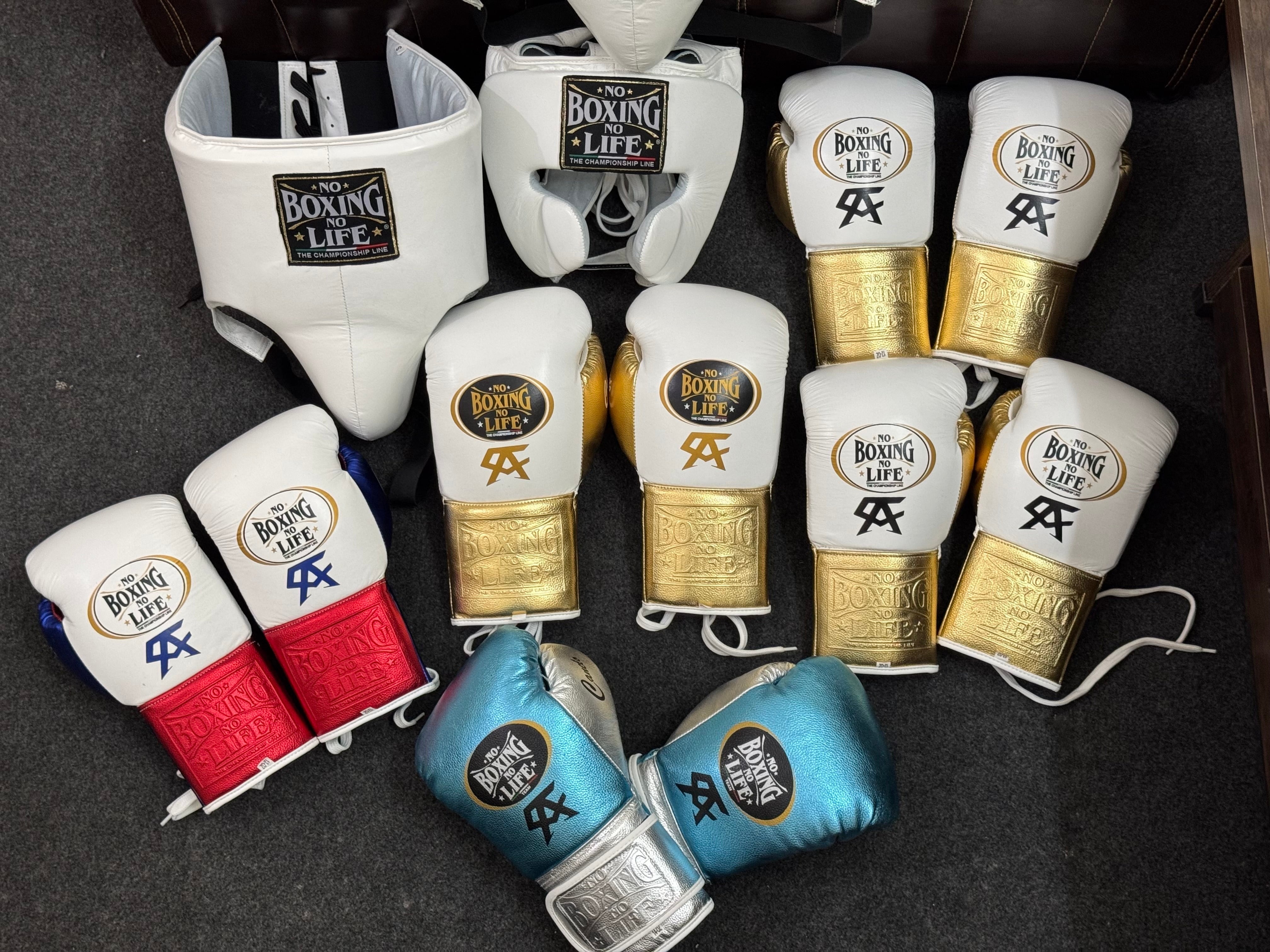 NO BOXING NO LIFE CA WITH BEAR LOGO SPECIAL EDITION TRAINING GLOVES - METALLIC GREEN / METALLIC GOLD  | 100% Pure Leather | Best Choice for Fighters
