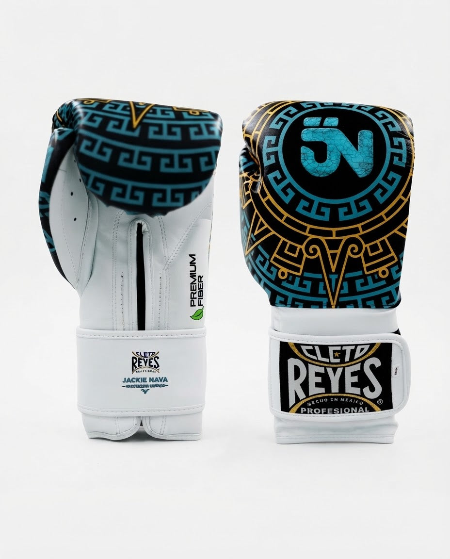 JACKIE NAVA – TRAINING BOXING GLOVES WITH HOOK AND LOOP CLOSURE