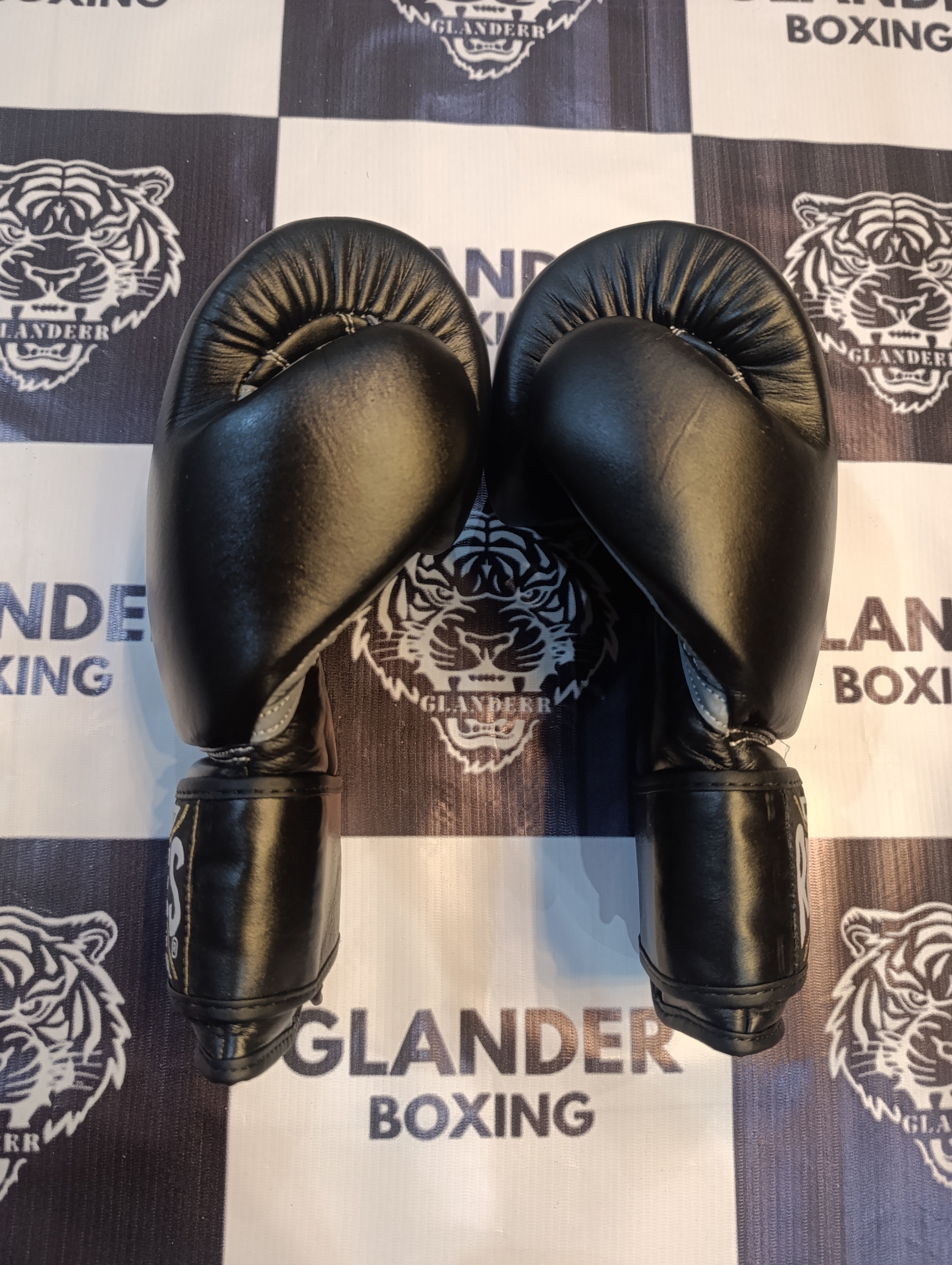 Custom Handmade Black Pro Elite Boxing Gloves | Cleto Reyes | Personalise your name | 100% Pure Leather | Best Choice for Fighters
