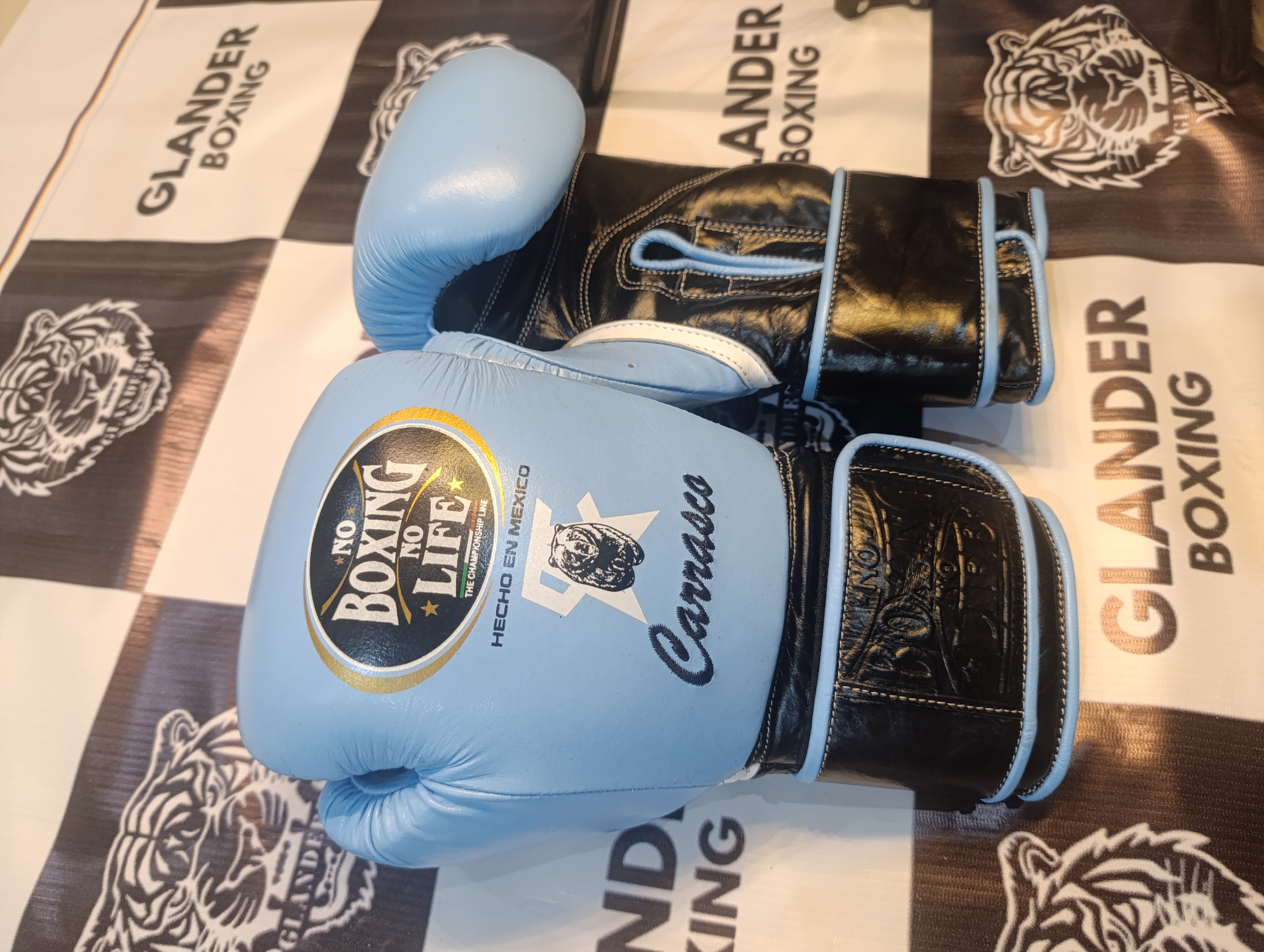 NO BOXING NO LIFE CA WITH BEAR LOGO SPECIAL EDITION TRAINING GLOVES - METALLIC GREEN / METALLIC GOLD  | 100% Pure Leather | Best Choice for Fighters